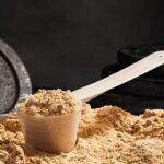 膠原蛋白補充劑實證主題視覺：呈現胜肽分子量、臨床試驗與維生素C協同的核心科學